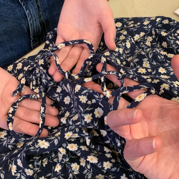 Xhilaration floral dress - Picture 3 of 4